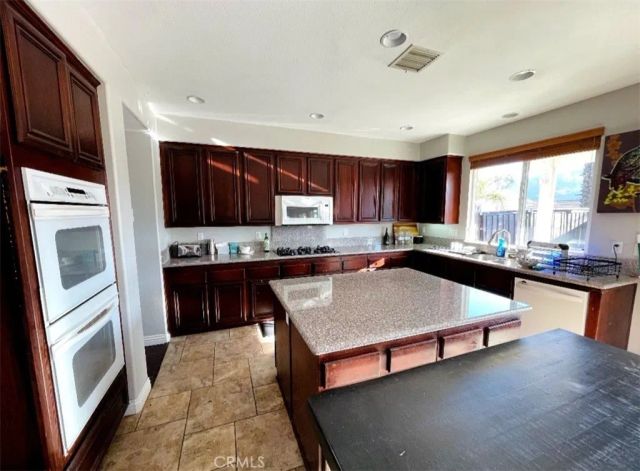 23895 Via Alisol, Murrieta, CA 92562