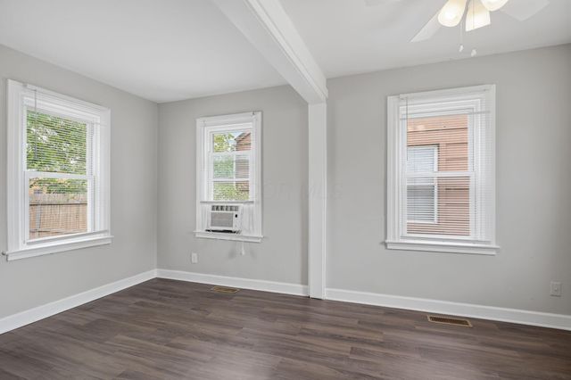 2954 Grasmere Avenue, Columbus, OH 43224