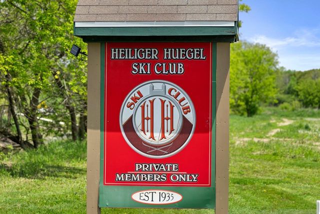 5365 State Highway 167, Hartford, WI 53027