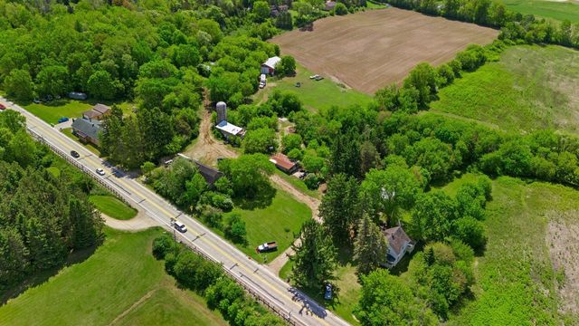 5365 State Highway 167, Hartford, WI 53027