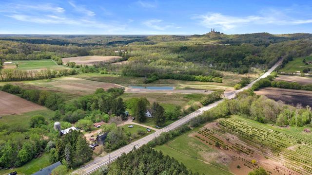 5365 State Highway 167, Hartford, WI 53027