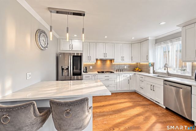 54 Saint Charles Avenue, Stamford, CT 06907