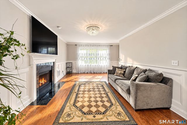 54 Saint Charles Avenue, Stamford, CT 06907