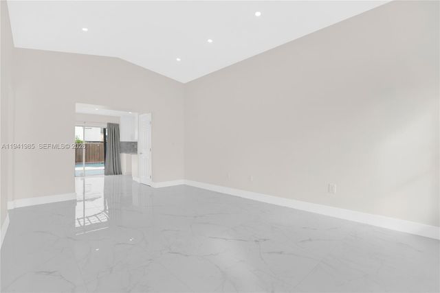 11837 SW 273rd Ln, Homestead, FL 33032