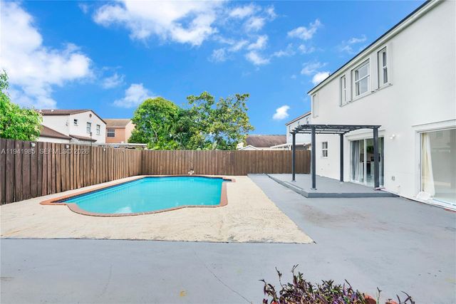 11837 SW 273rd Ln, Homestead, FL 33032