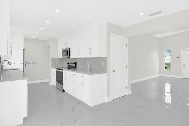 11837 SW 273rd Ln, Homestead, FL 33032