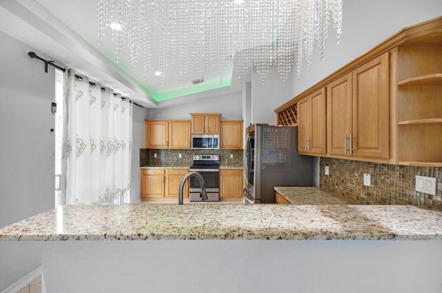 7549 Thornlee Drive, Lake Worth, FL 33467