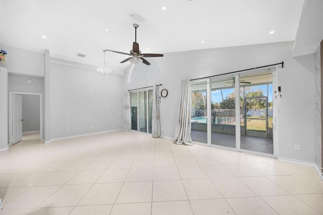 7549 Thornlee Drive, Lake Worth, FL 33467