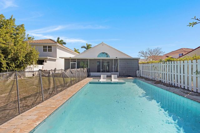 7549 Thornlee Drive, Lake Worth, FL 33467