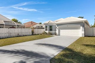 7549 Thornlee Drive, Lake Worth, FL 33467