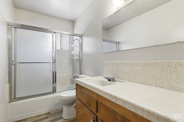4304 Axminster Street, Bakersfield, CA 93307
