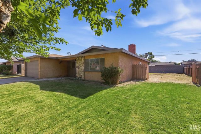 4304 Axminster Street, Bakersfield, CA 93307