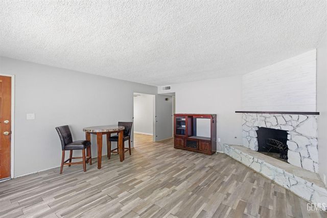 4304 Axminster Street, Bakersfield, CA 93307