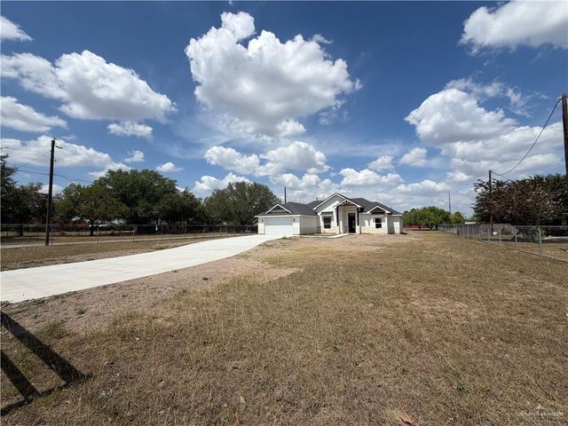 12 E North Road, Weslaco, TX 78596