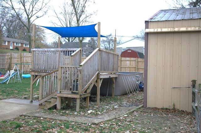 5845 Manchester Road, Franklin Twp, OH 45005