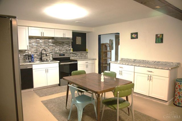 5845 Manchester Road, Franklin Twp, OH 45005