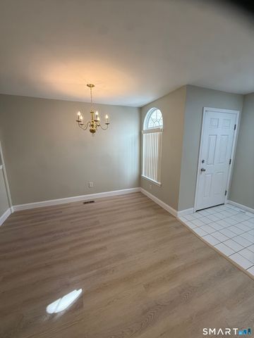 2002 Eaton Court 2002, Danbury, CT 06811