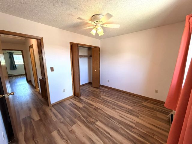 601 13th Ave NE, Minot, ND 58701