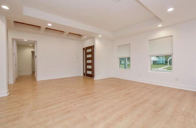 10603 Riverview Drive, Houston, TX 77042