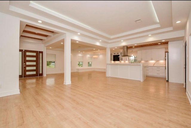 10603 Riverview Drive, Houston, TX 77042