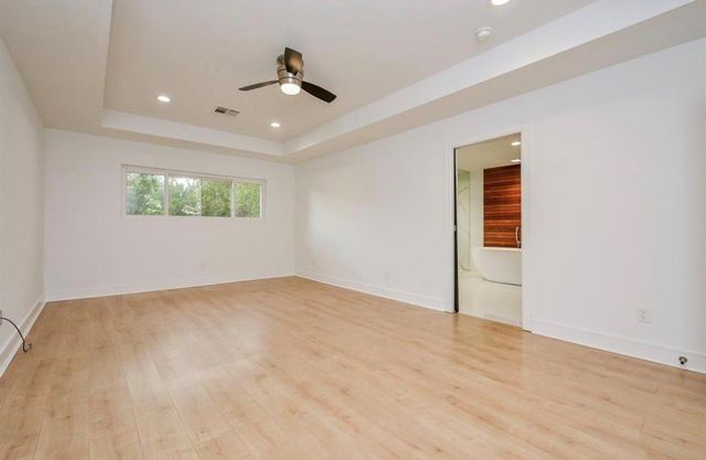 10603 Riverview Drive, Houston, TX 77042