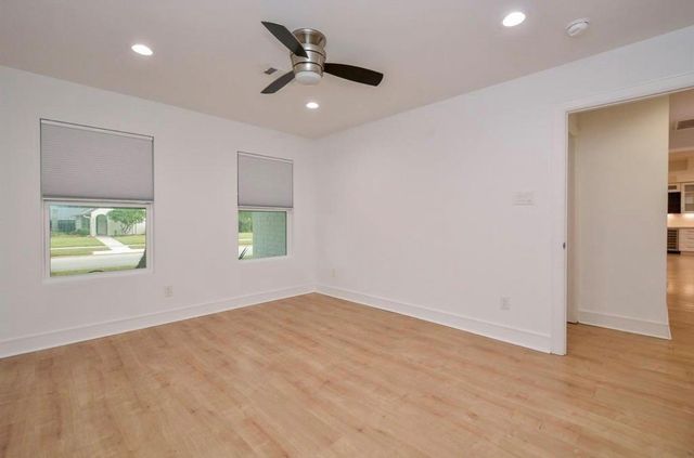 10603 Riverview Drive, Houston, TX 77042