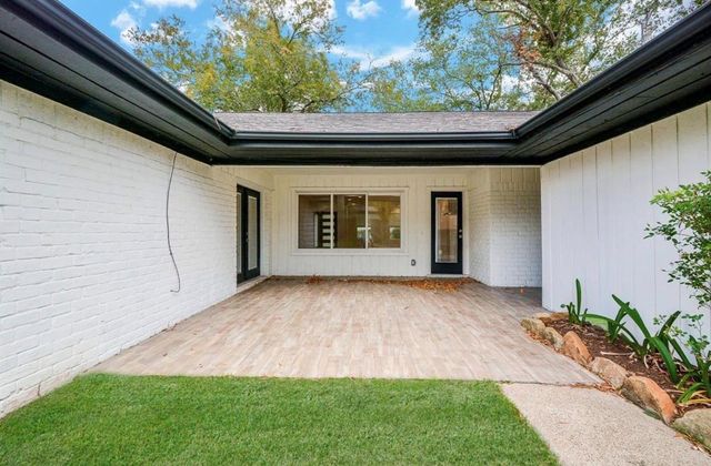 10603 Riverview Drive, Houston, TX 77042