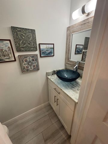 385 SE 17th Avenue 385, Deerfield Beach, FL 33441