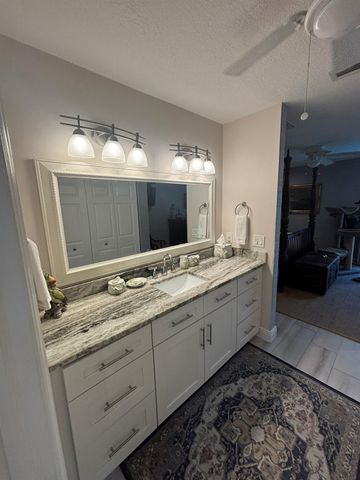 385 SE 17th Avenue 385, Deerfield Beach, FL 33441