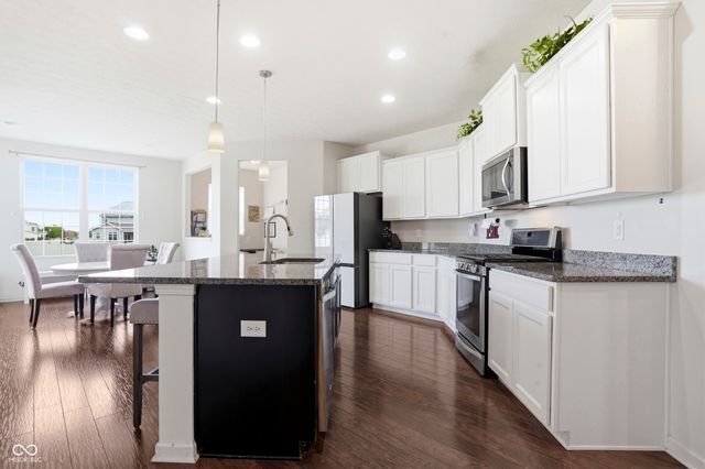 4204 Limbaugh Way, Westfield, IN 46062