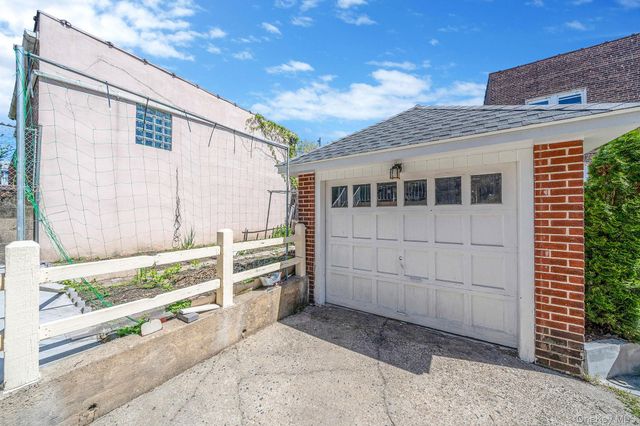 1954 Hone Avenue, Bronx, NY 10461
