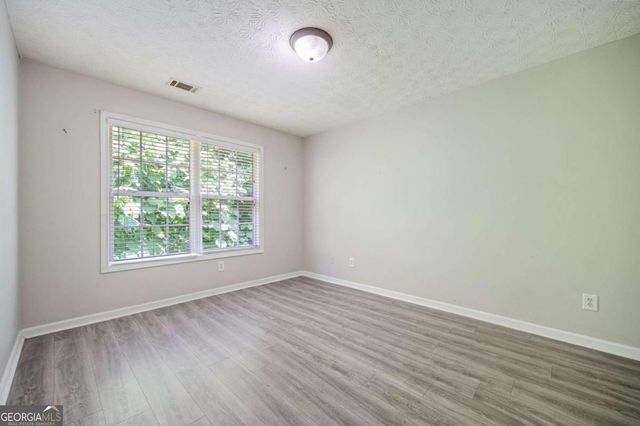 6131 Brookechase Lane, Norcross, GA 30093