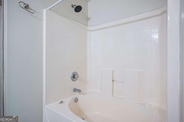 6131 Brookechase Lane, Norcross, GA 30093