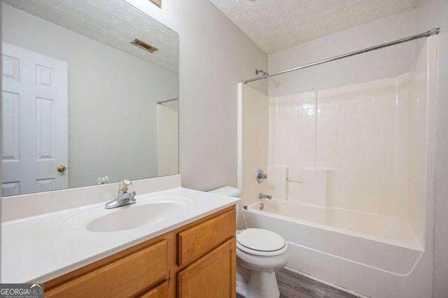 6131 Brookechase Lane, Norcross, GA 30093