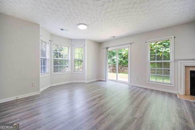 6131 Brookechase Lane, Norcross, GA 30093