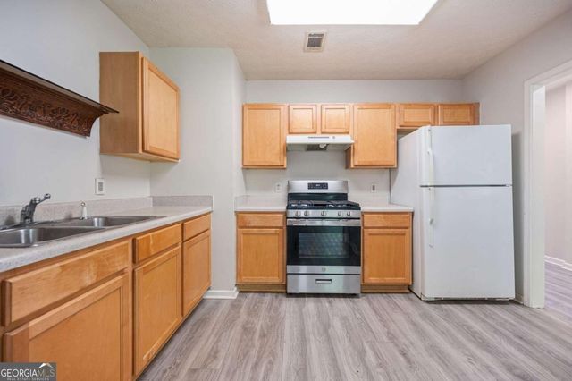 6131 Brookechase Lane, Norcross, GA 30093