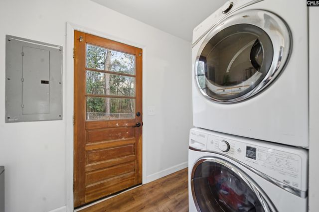 10225 Garners Ferry Road, Eastover, SC 29044