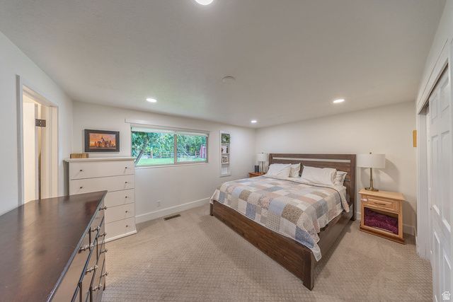 1987 S CLAREMONT DR, Bountiful, UT 84010