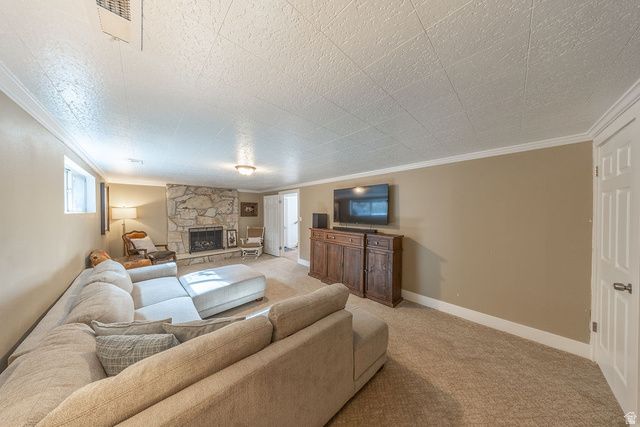 1987 S CLAREMONT DR, Bountiful, UT 84010