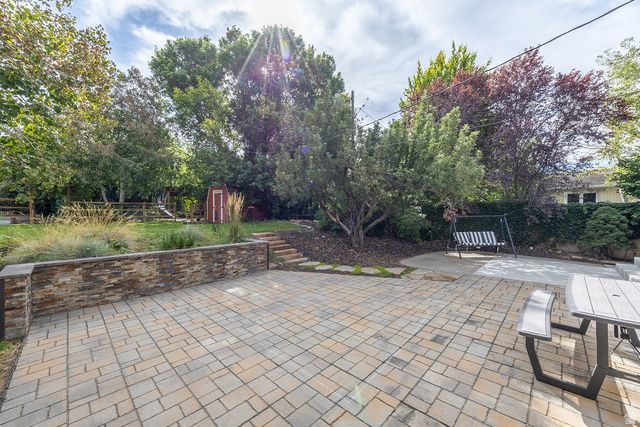 1987 S CLAREMONT DR, Bountiful, UT 84010