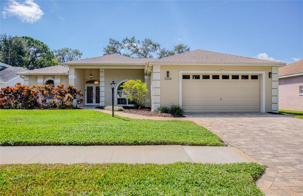 13564 OAK RUN COURT, Seminole, FL 33776