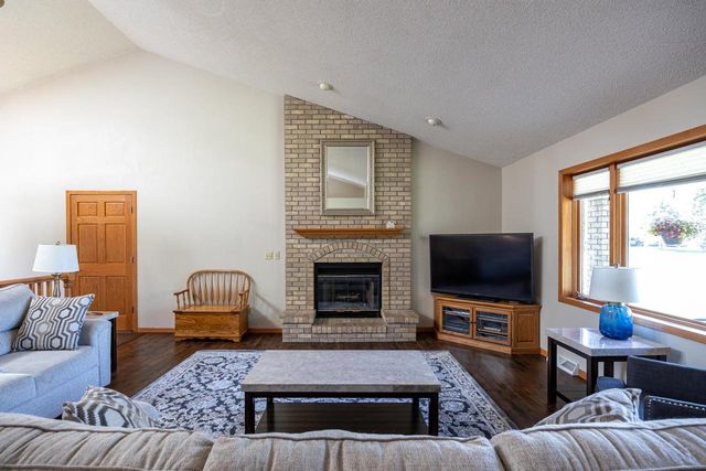 N1434 HIGHGREEN COURT, Greenville, WI 54942