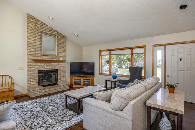 N1434 HIGHGREEN COURT, Greenville, WI 54942