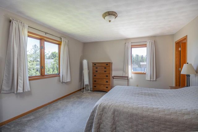 N1434 HIGHGREEN COURT, Greenville, WI 54942