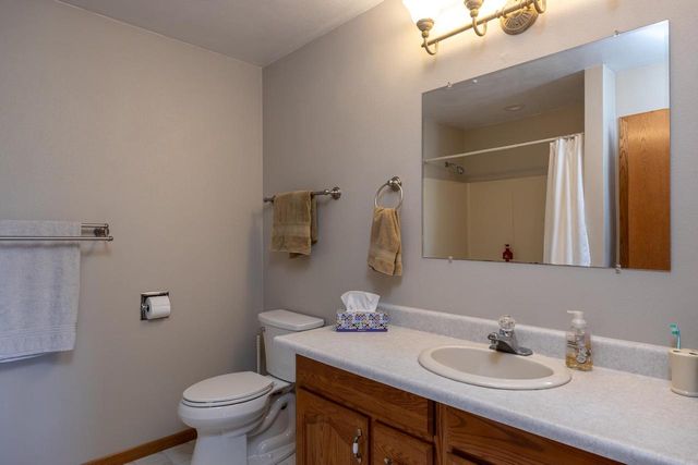 N1434 HIGHGREEN COURT, Greenville, WI 54942