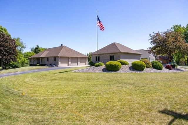 N1434 HIGHGREEN COURT, Greenville, WI 54942