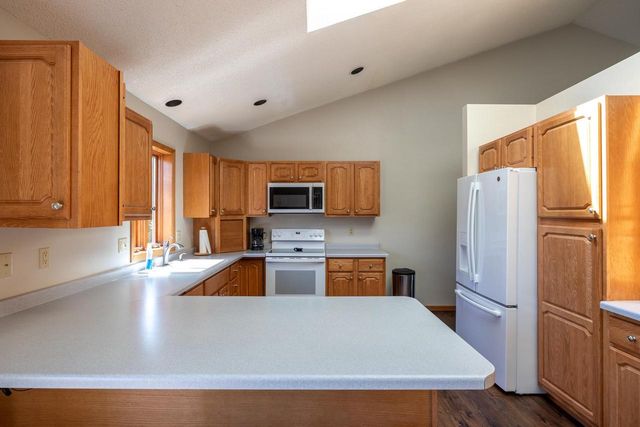 N1434 HIGHGREEN COURT, Greenville, WI 54942