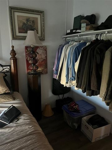 301 S Walnut Avenue, Garrison, IA 52229