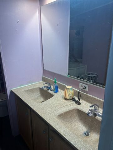 301 S Walnut Avenue, Garrison, IA 52229