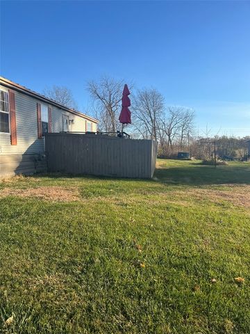 301 S Walnut Avenue, Garrison, IA 52229